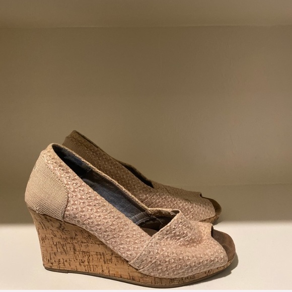 Toms Shoes - Toms Classic wedge shoes 6.5 has some wear